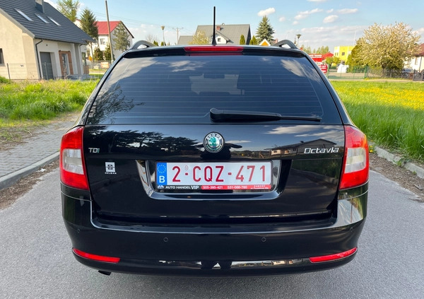 Skoda Octavia cena 28800 przebieg: 241123, rok produkcji 2011 z Złotoryja małe 191
